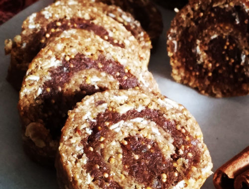 Wegańskie surowe ciasteczka figowe i cynamonowe - RAW & VEGAN