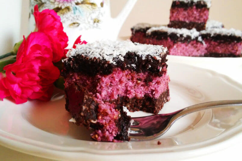 Wegańskie ciasto malinowe z czekoladą, bez pieczenia - RAW & VEGAN