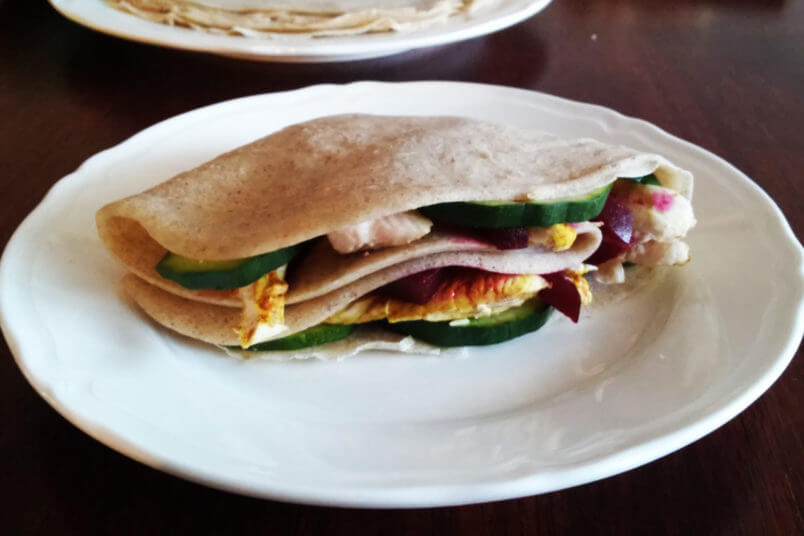 Digestible and gluten-free buckwheat pancakes with beetroot, zuccini and chicken