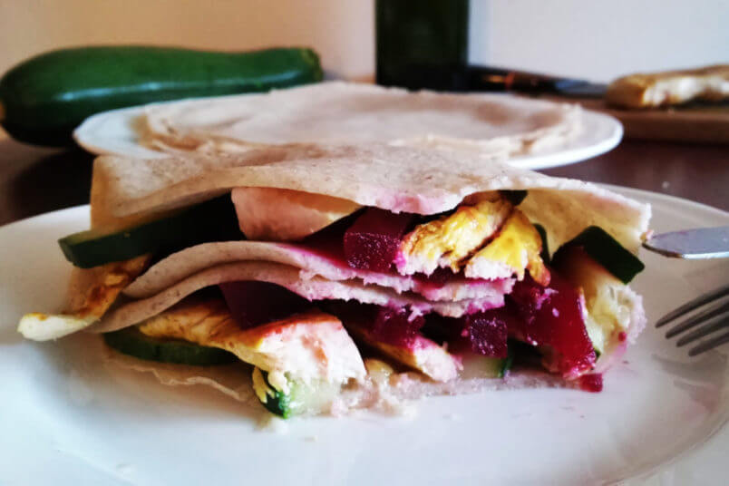 Digestible and gluten-free buckwheat pancakes with beetroot, zuccini and chicken
