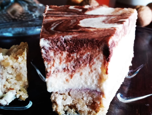 Creamy vegan coconut cheesecake - no-bake young coconut cake