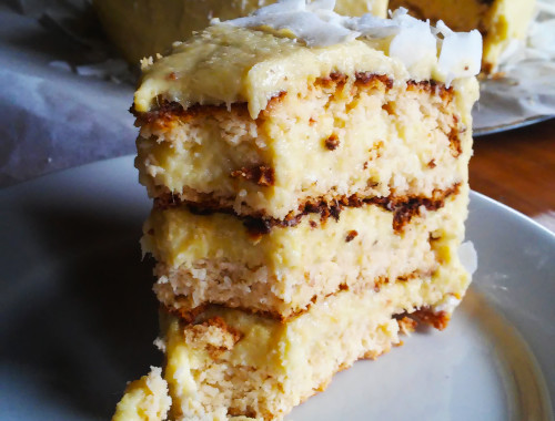 Bezglutenowy tort kokosowy z jaglanym kremem mango, Piňa Colada