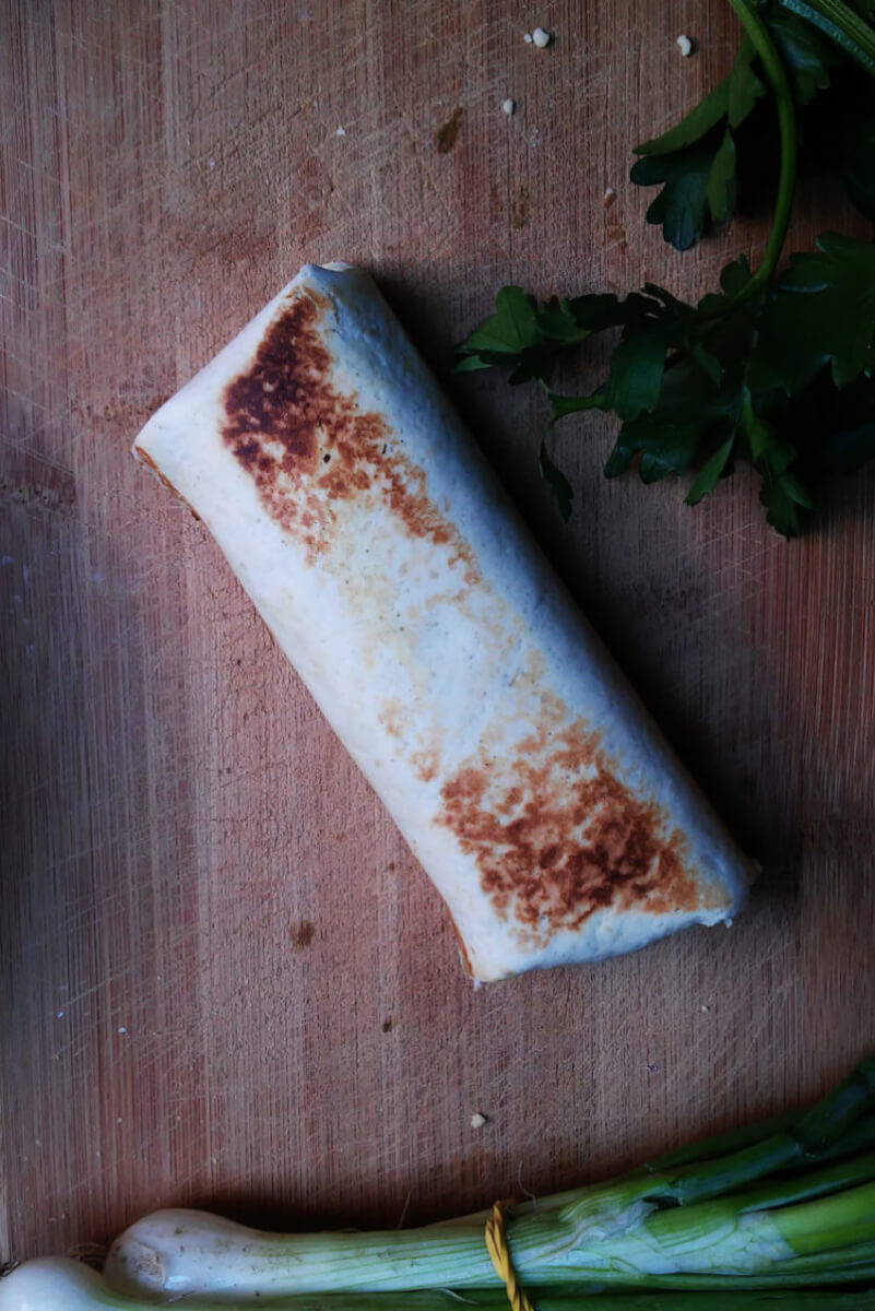 Lazy vegan burrito - satiating stuffed tortilla in 10 minutes