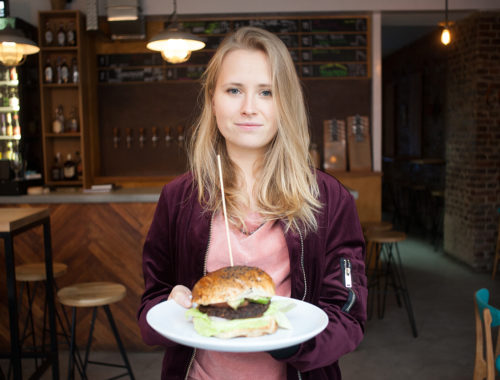 Najlepszy wegański burger w Poznaniu - Ministerstwo Browaru - Savory or Sweet?